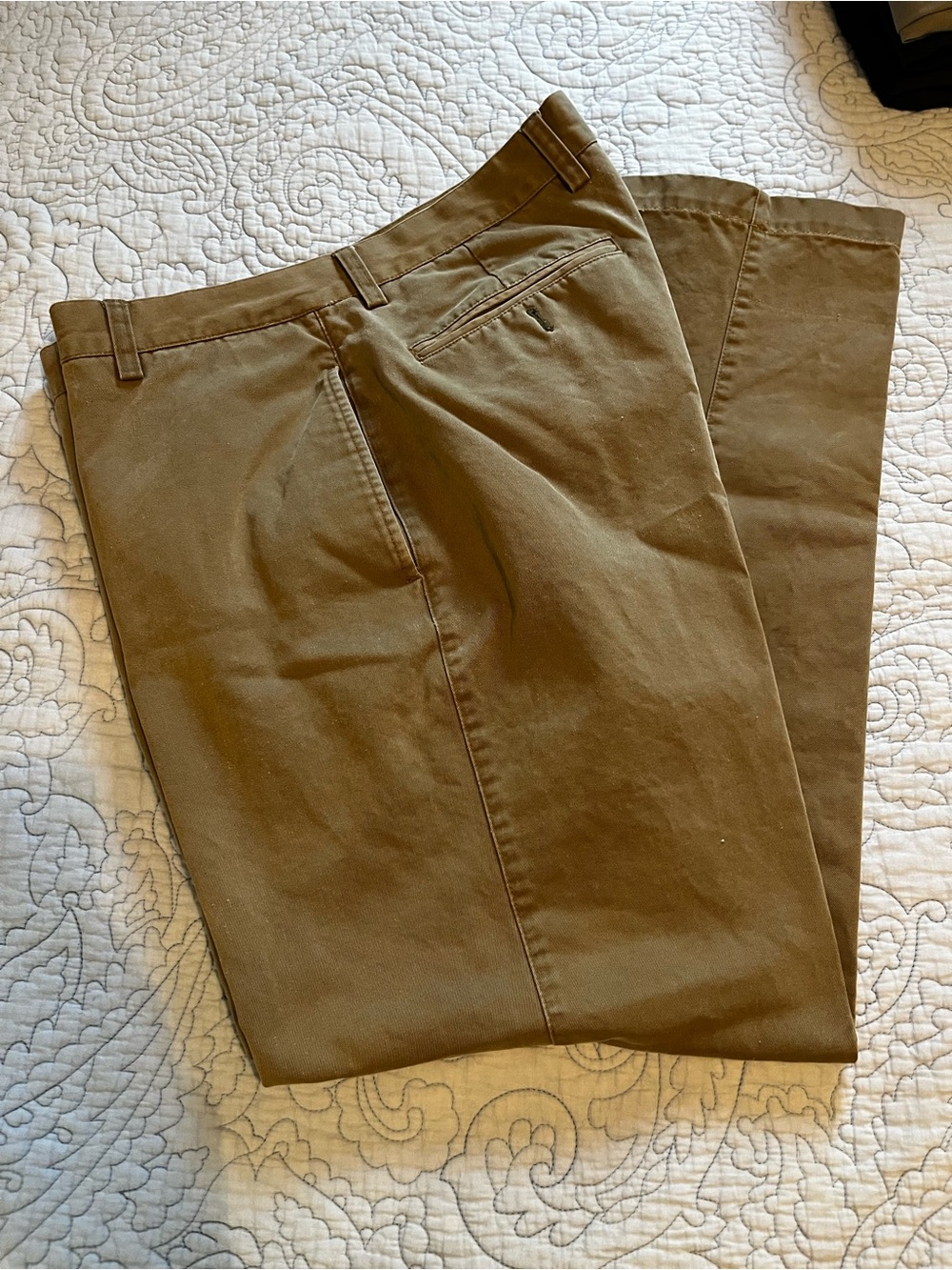 Orvis Men's Chino Pants in tan